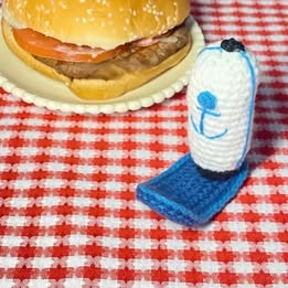 SpongeBob's Krusty Krab Staff Hat Hair Clip By Amori Fati